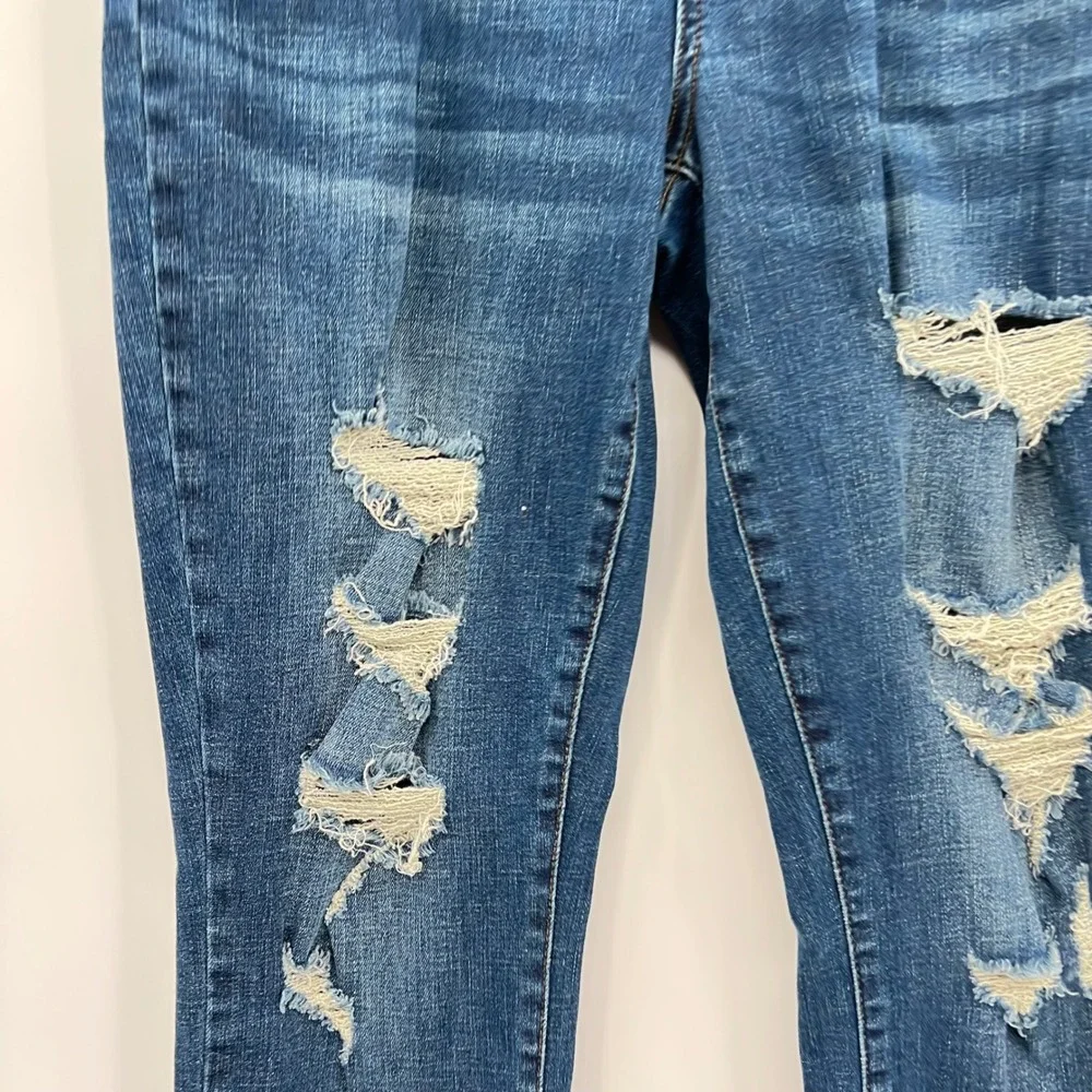 Judy Blue 7/28‎ Boyfriend Jeans Womens Medium Wash Distressed Raw Hem